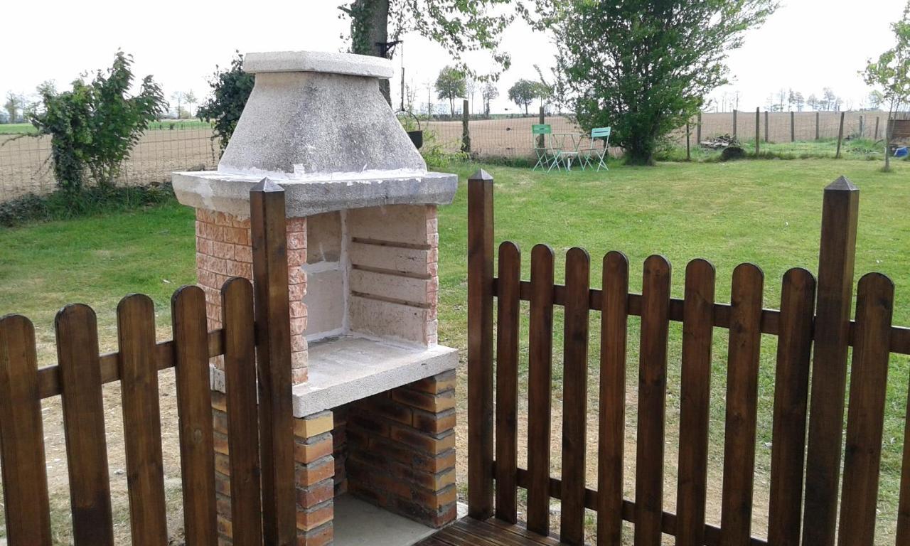 La Petite Maison Dans La Prairie Notre-Dame-du-Touchet Zewnętrze zdjęcie